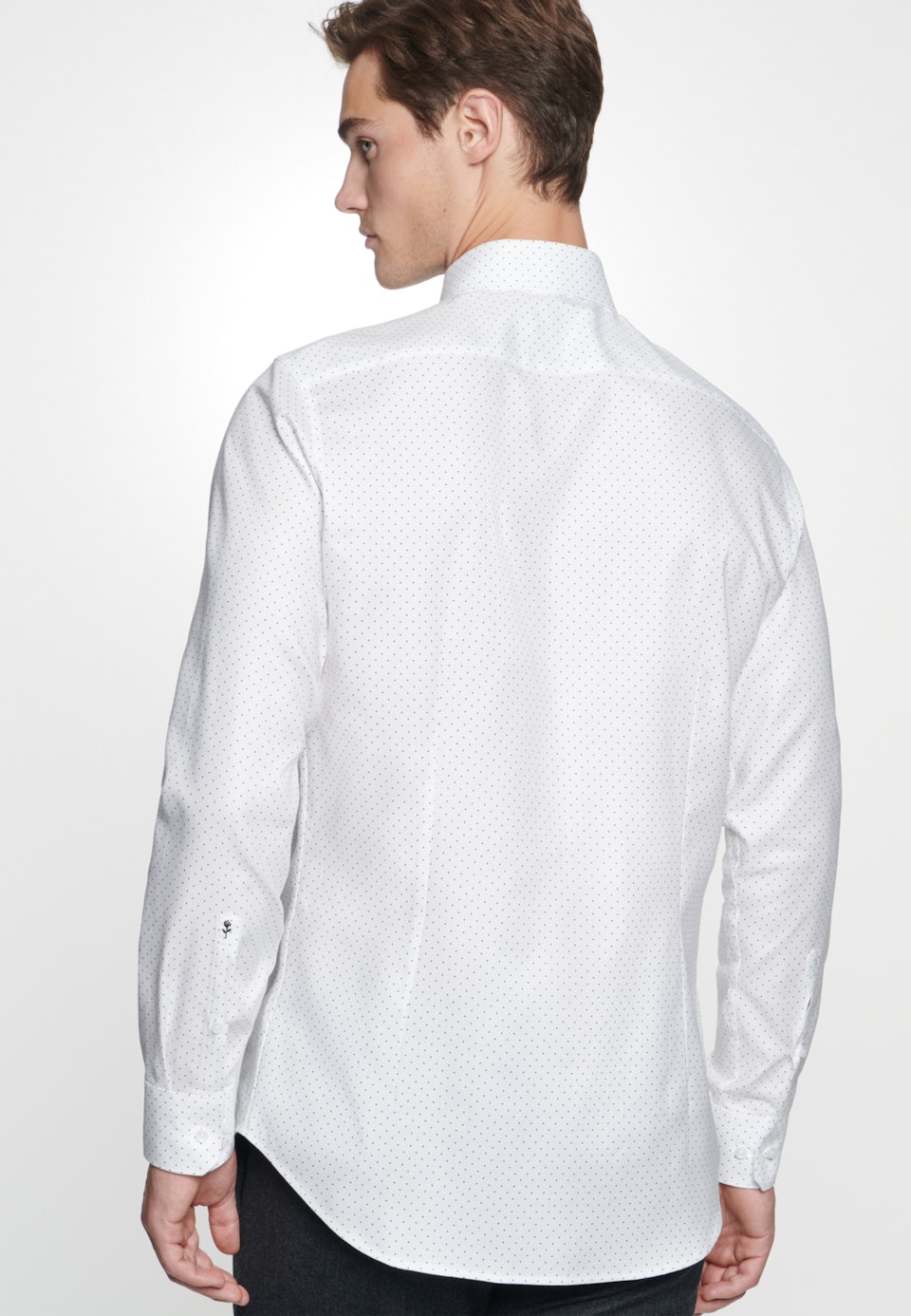Bügelleichtes Popeline Business Hemd in Slim mit Kentkragen in Weiß | Seidensticker Onlineshop