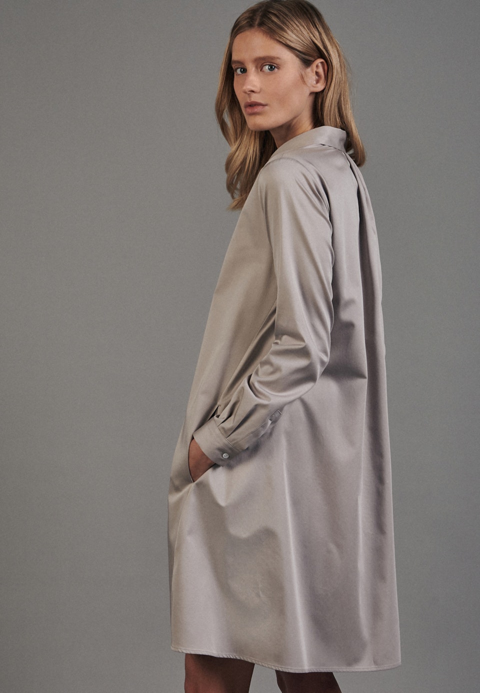 Satin Midi Kleid aus Baumwollmischung in Braun | Seidensticker Onlineshop