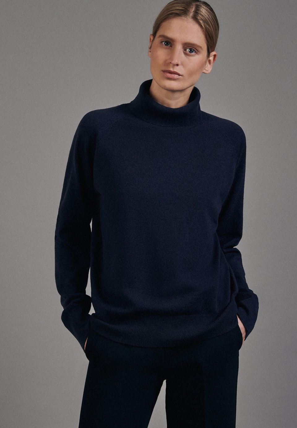 Rollkragen Pullover aus 100% Wolle in Dunkelblau | Seidensticker Onlineshop