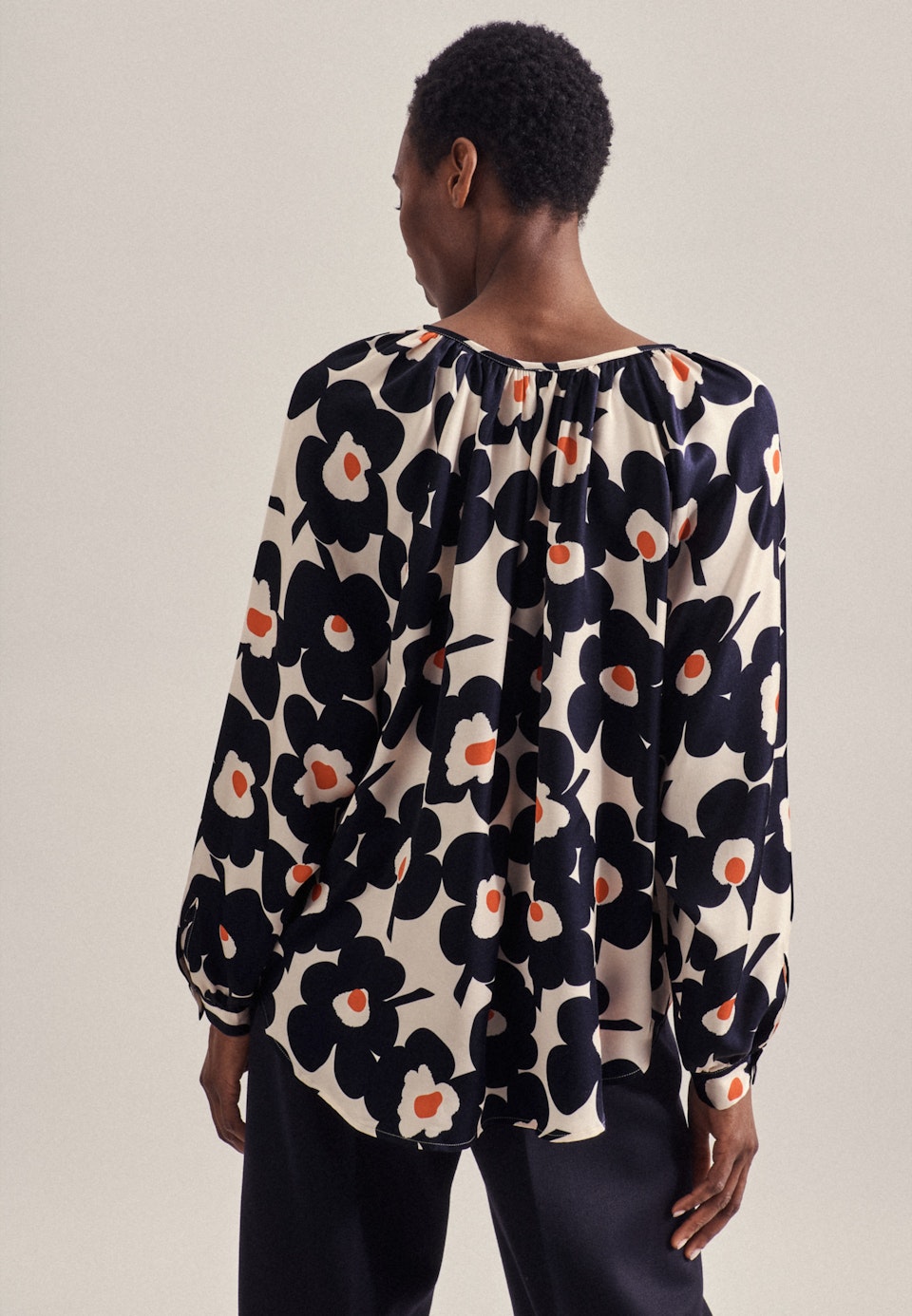 Satin Shirtbluse in Ecru | Seidensticker Onlineshop