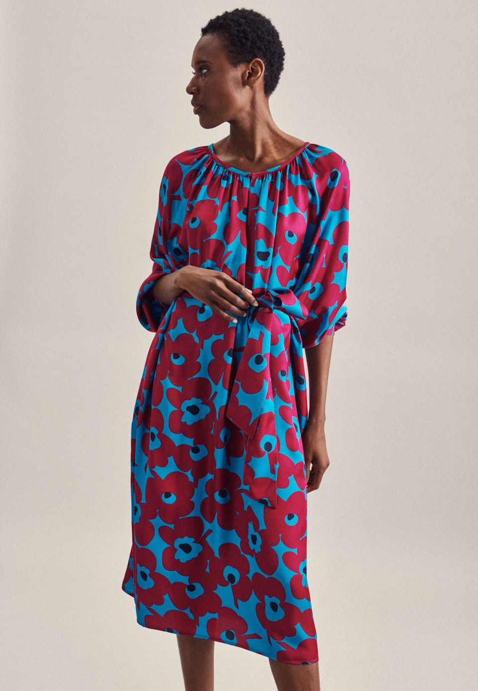 Satin Maxi Kleid in Rot | Seidensticker Onlineshop